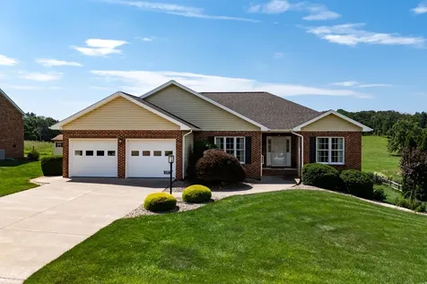 2915 Nutmeg Court Harrisonburg VA 22801