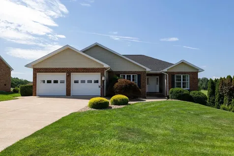 2915 Nutmeg Court Harrisonburg VA 22801
