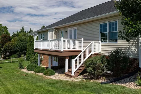 2915 Nutmeg Court Harrisonburg VA 22801