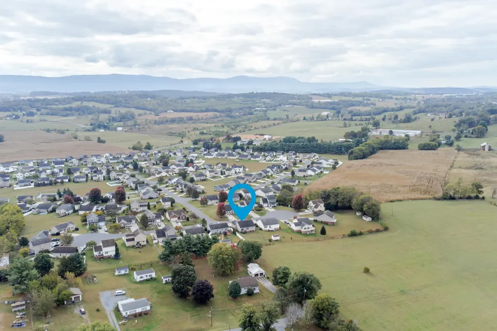 3120 Pride Circle Broadway VA 22815