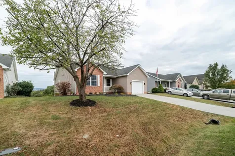 3120 Pride Circle Broadway VA 22815