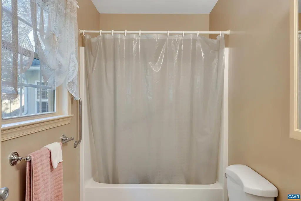 1211 Tisdale Road Louisa VA 23093