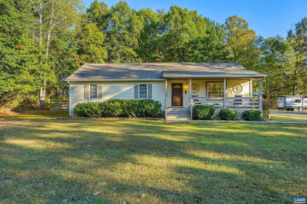 1211 Tisdale Road Louisa VA 23093