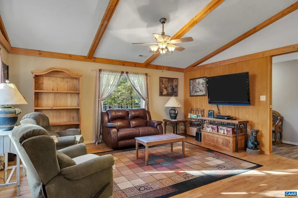 1211 Tisdale Road Louisa VA 23093