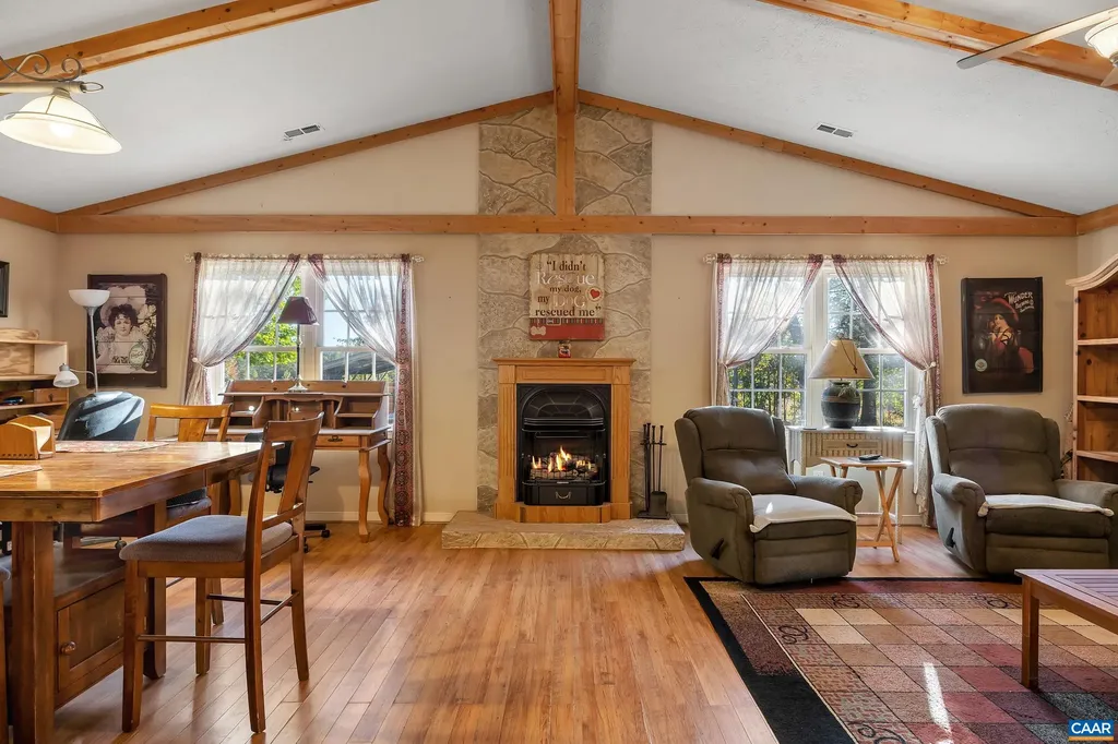 1211 Tisdale Road Louisa VA 23093