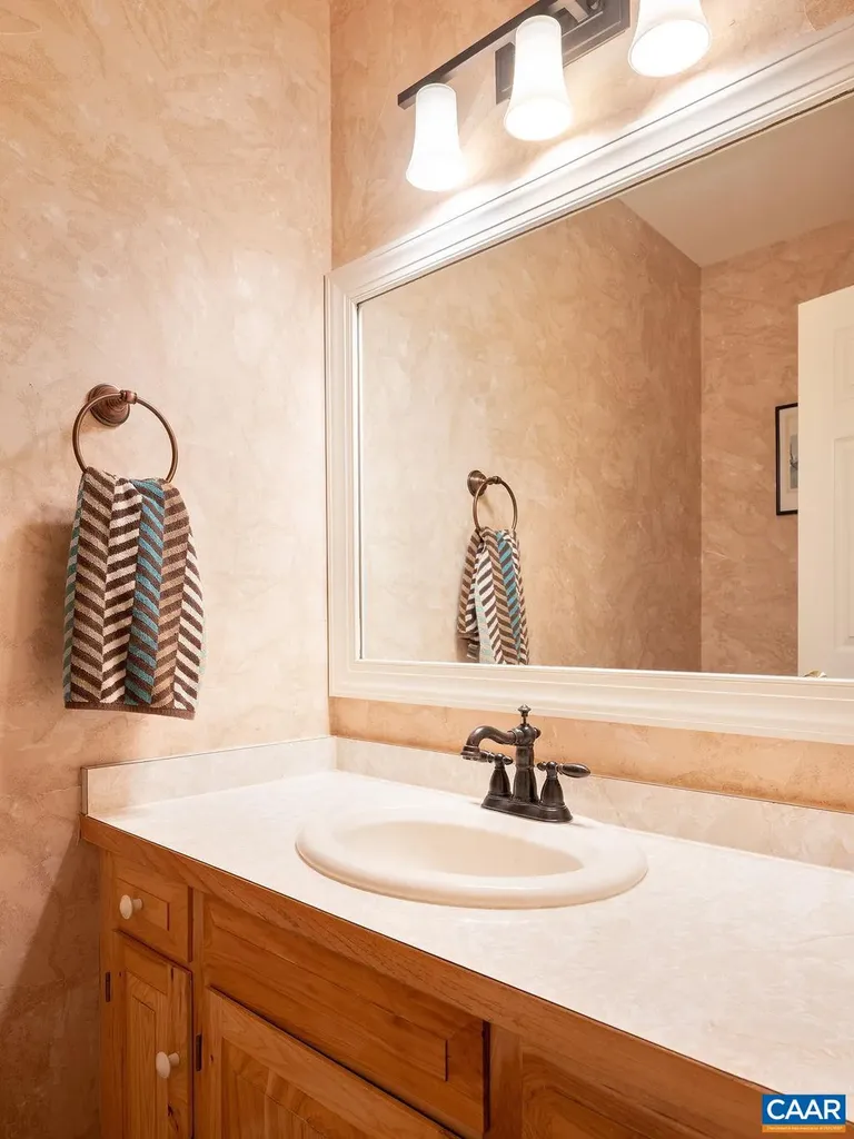 1549 Reynovia Drive Charlottesville VA 22902