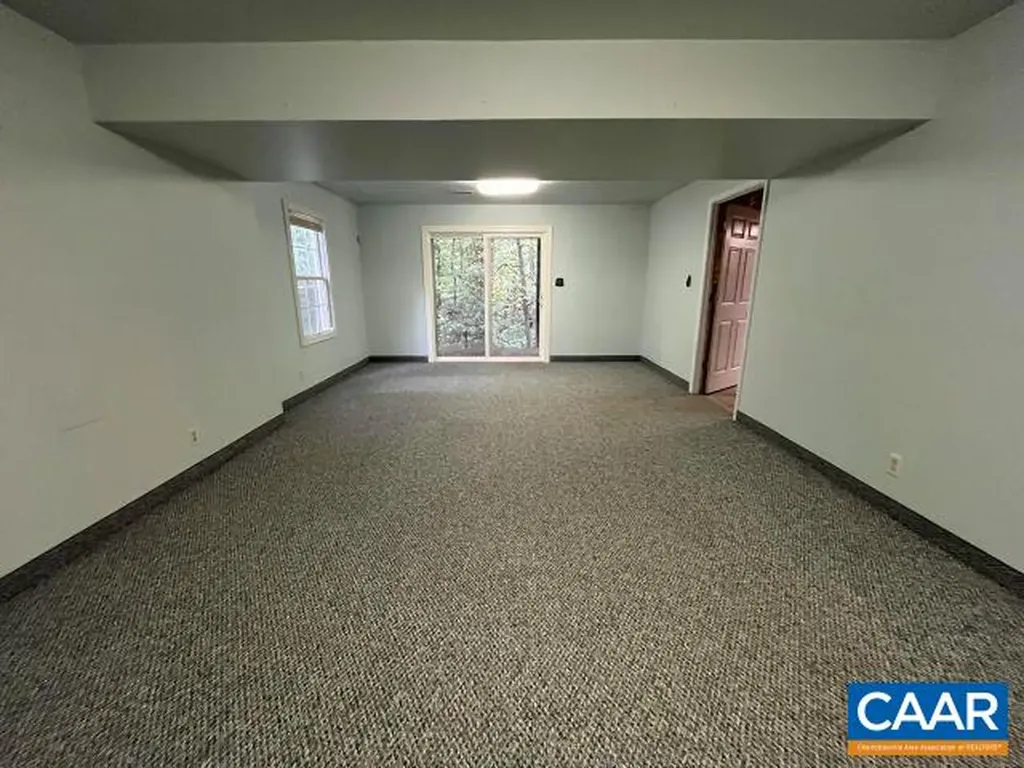 1549 Reynovia Drive Charlottesville VA 22902