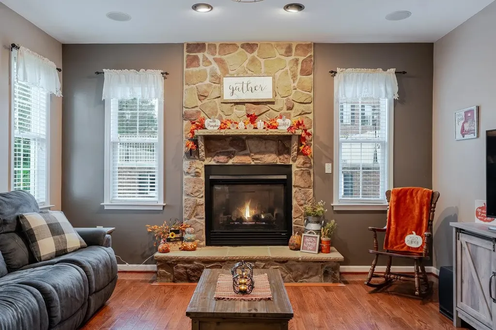 209 Buchanan Drive Broadway VA 22815