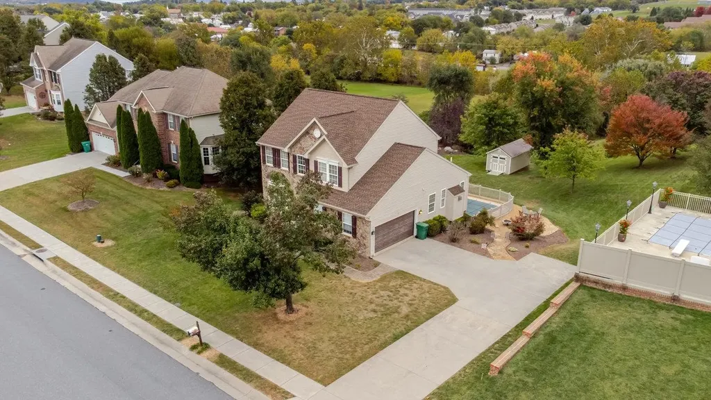 209 Buchanan Drive Broadway VA 22815