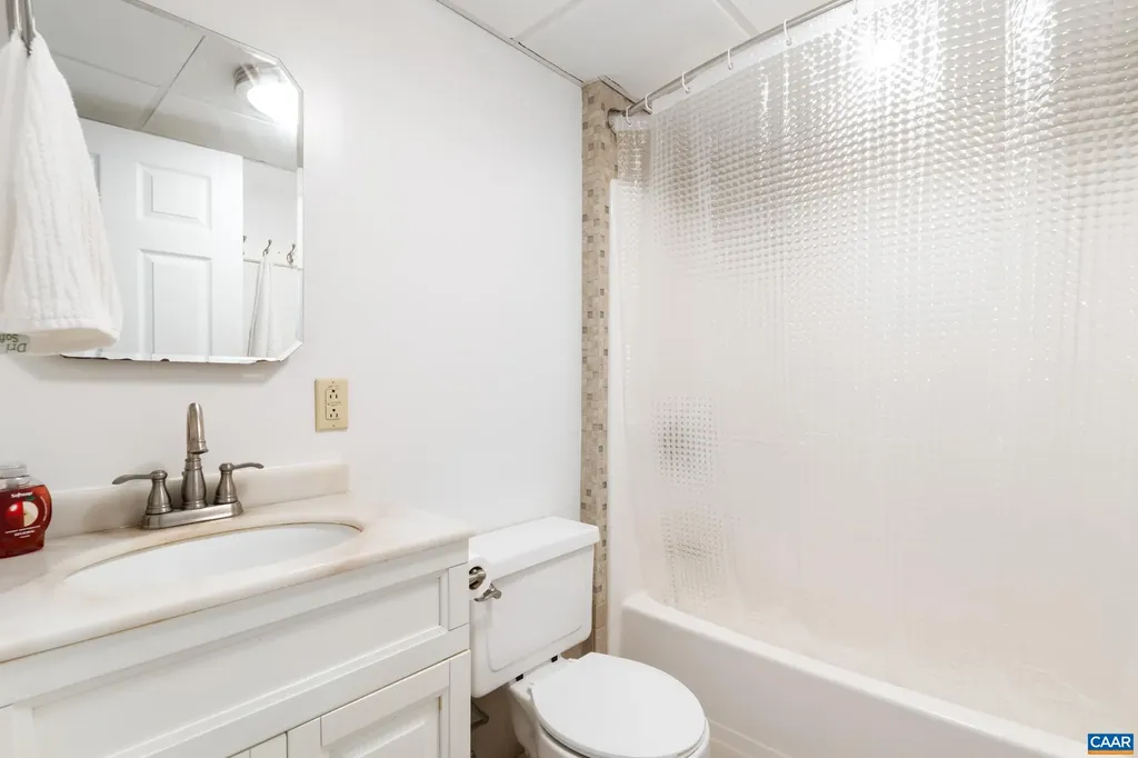 518 Jester Lane Charlottesville VA 22911