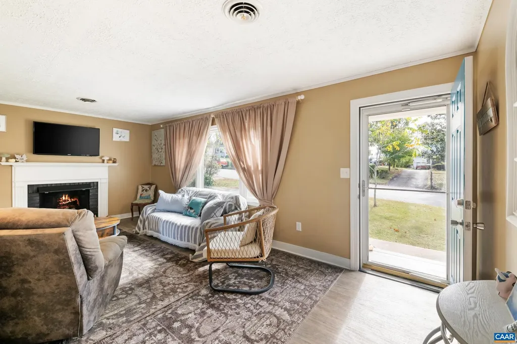 518 Jester Lane Charlottesville VA 22911