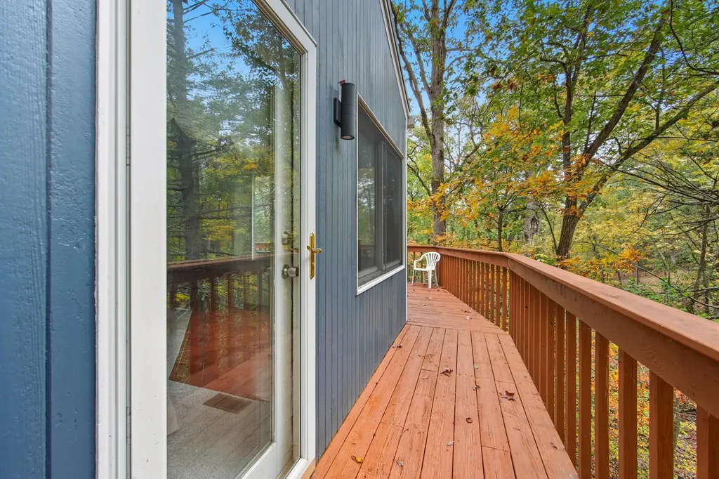 16 Spruce Hollow Road Basye VA 22810