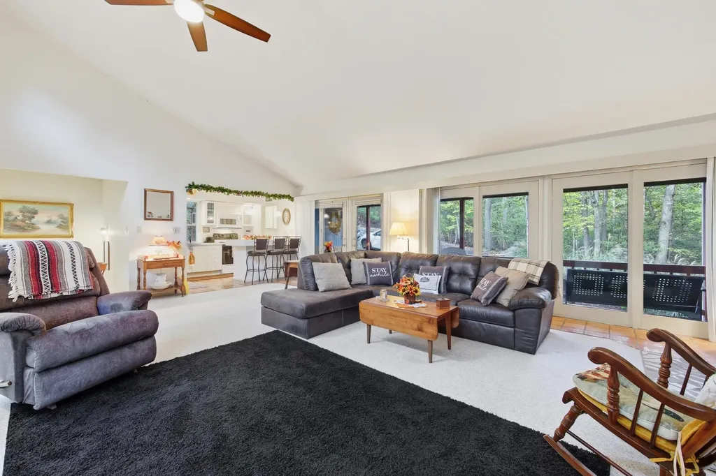 16 Spruce Hollow Road Basye VA 22810