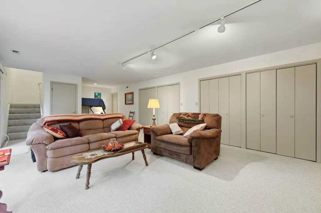 16 Spruce Hollow Road Basye VA 22810