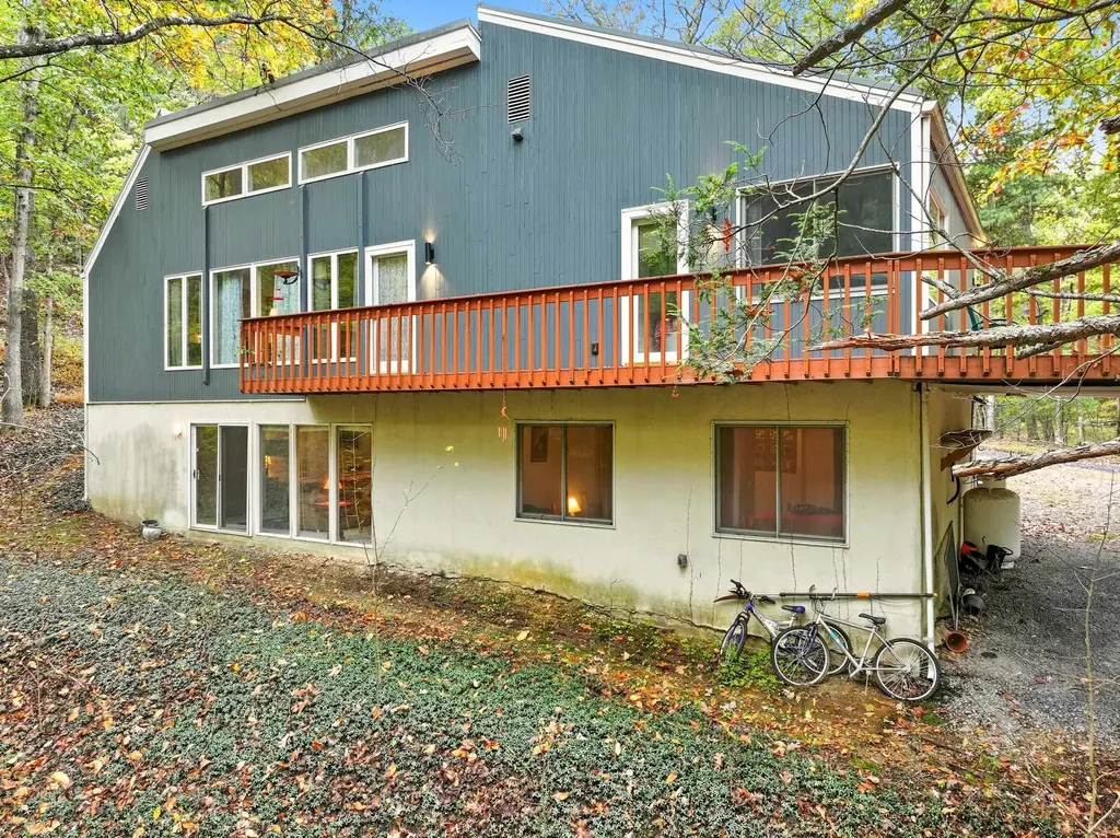 16 Spruce Hollow Road Basye VA 22810