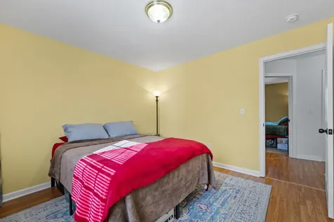 623 Bull Run Staunton VA 24401
