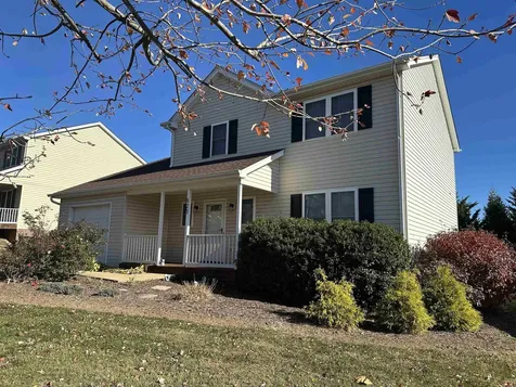 623 Bull Run Staunton VA 24401
