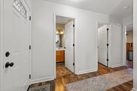 623 Bull Run Staunton VA 24401