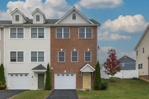376 Tanzanite Drive Harrisonburg VA 22801