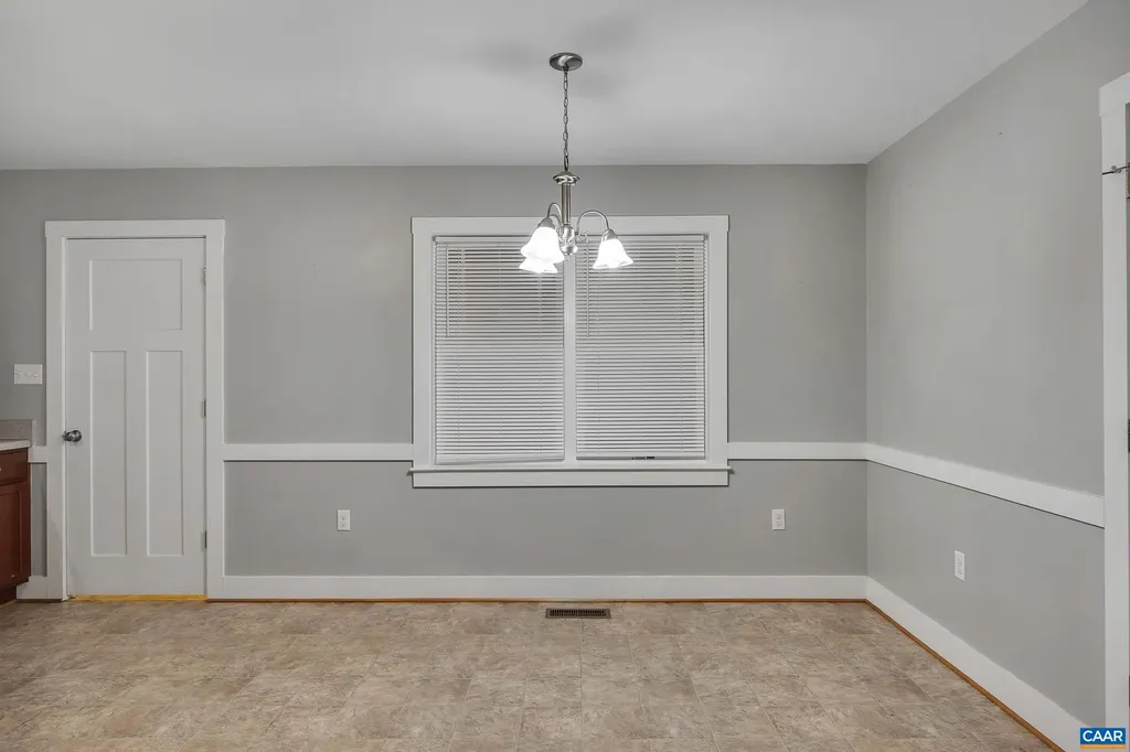 1864 Gammon Town Road Bumpass VA 23024