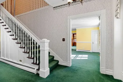 1004 Beverley Street E Staunton VA 24401