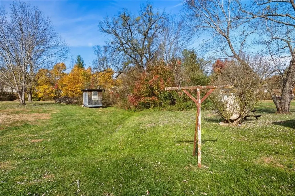 336 Railroad Avenue W Craigsville VA 24430