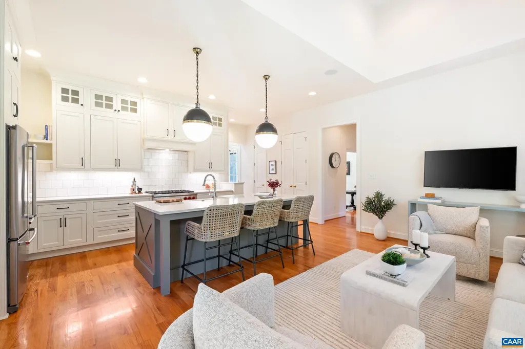 1526 Monocan Drive Nellysford VA 22958