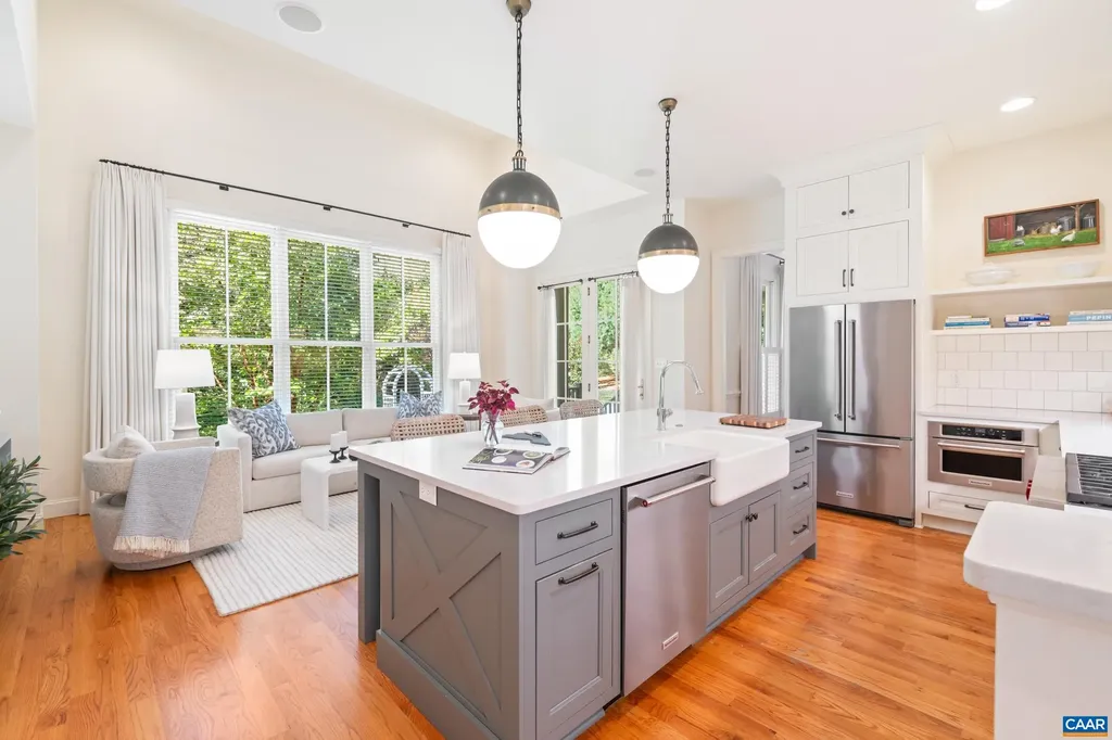 1526 Monocan Drive Nellysford VA 22958