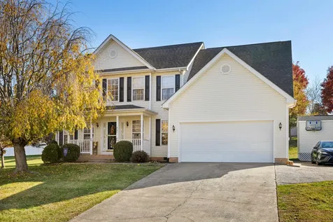 22 Beatrice Court Fishersville VA 22939
