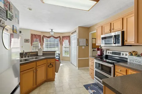 22 Beatrice Court Fishersville VA 22939