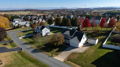 22 Beatrice Court Fishersville VA 22939
