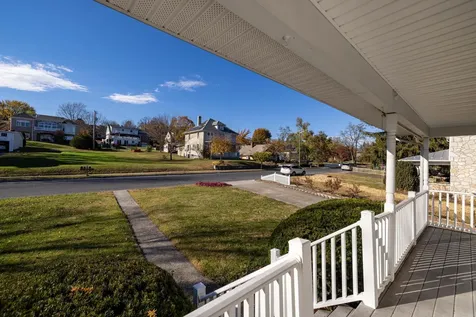 1072 College Avenue Harrisonburg VA 22802