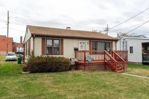 68 Willow Street Luray VA 22835