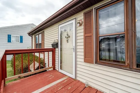 68 Willow Street Luray VA 22835