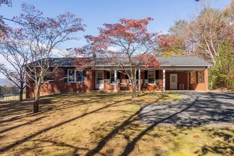 19511 Huckleberry Road Elkton VA 22827