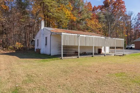 19511 Huckleberry Road Elkton VA 22827