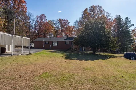 19511 Huckleberry Road Elkton VA 22827