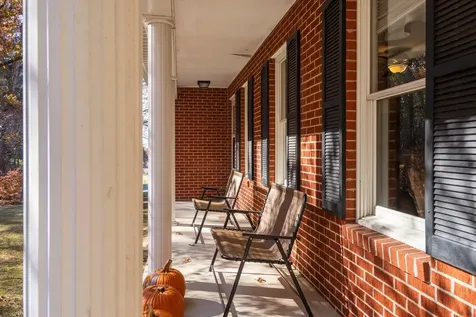 19511 Huckleberry Road Elkton VA 22827