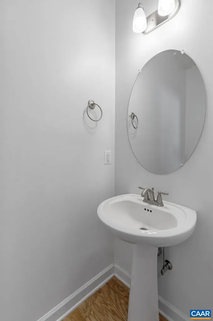 1610 Kempton Place Charlottesville VA 22911