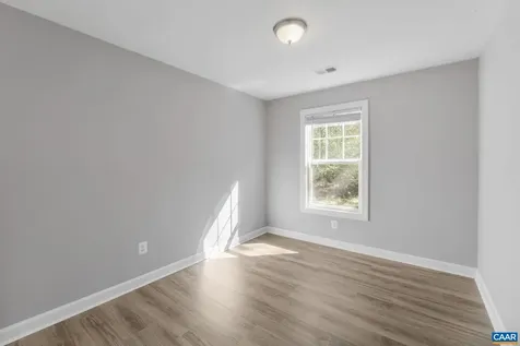 1610 Kempton Place Charlottesville VA 22911