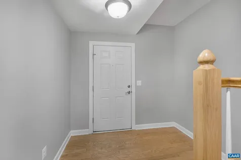 1610 Kempton Place Charlottesville VA 22911