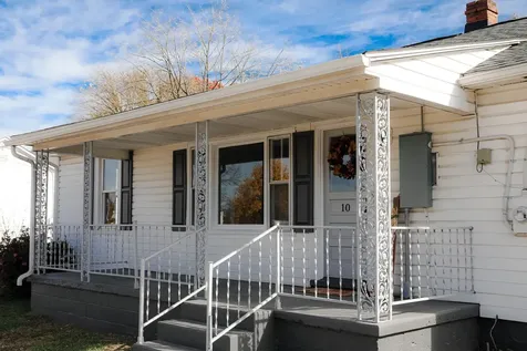 10 Bradley Lane Waynesboro VA 22980