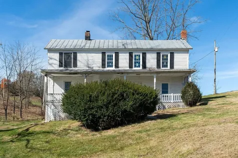 5818 Lee Jackson Highway Greenville VA 24440