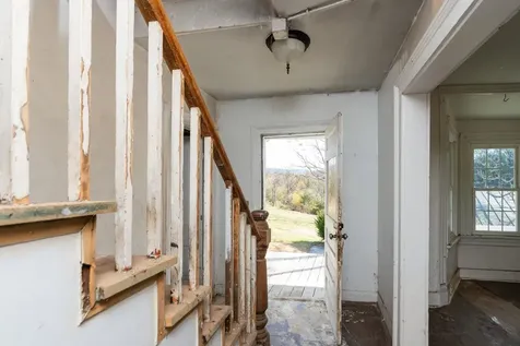 5818 Lee Jackson Highway Greenville VA 24440