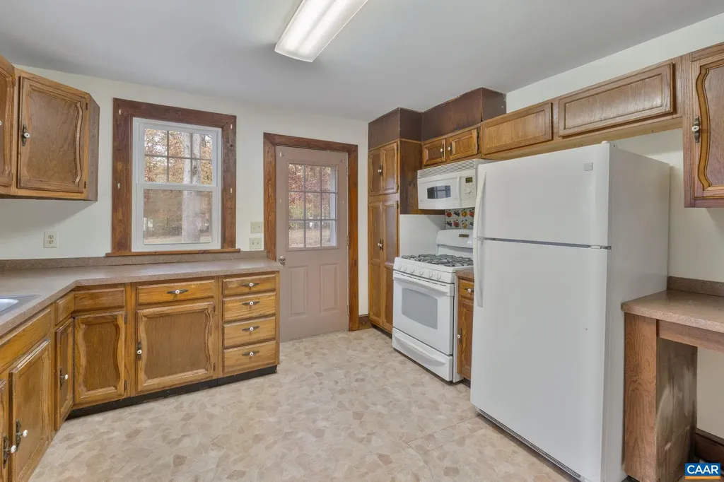 6497 Grove Hill Court Gordonsville VA 22942