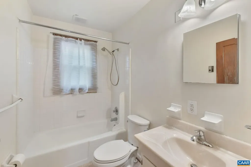 6497 Grove Hill Court Gordonsville VA 22942