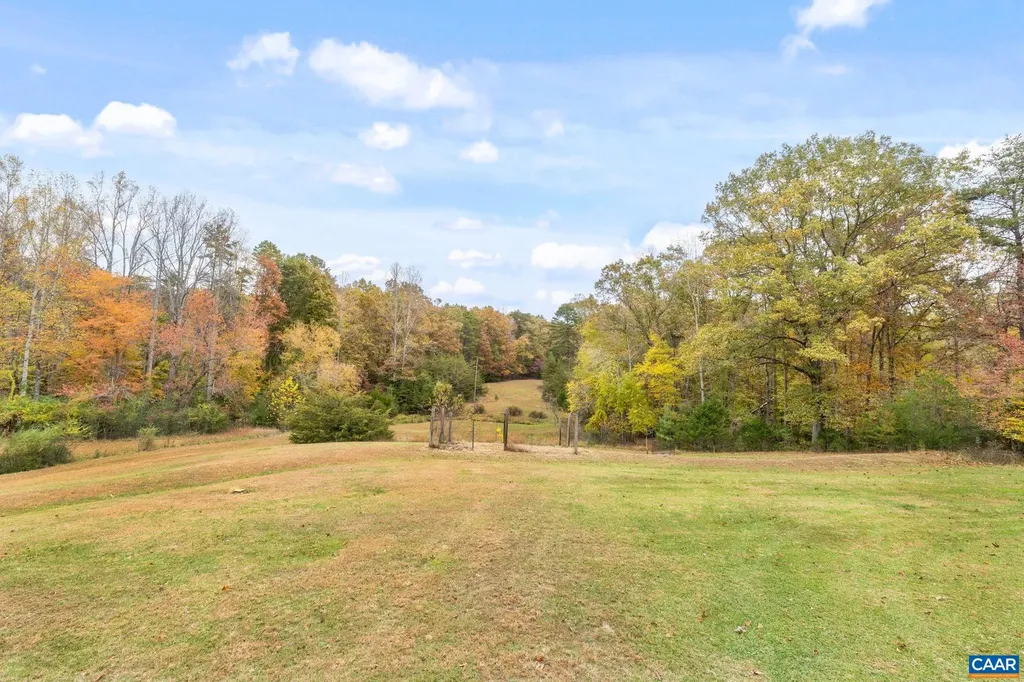 6497 Grove Hill Court Gordonsville VA 22942