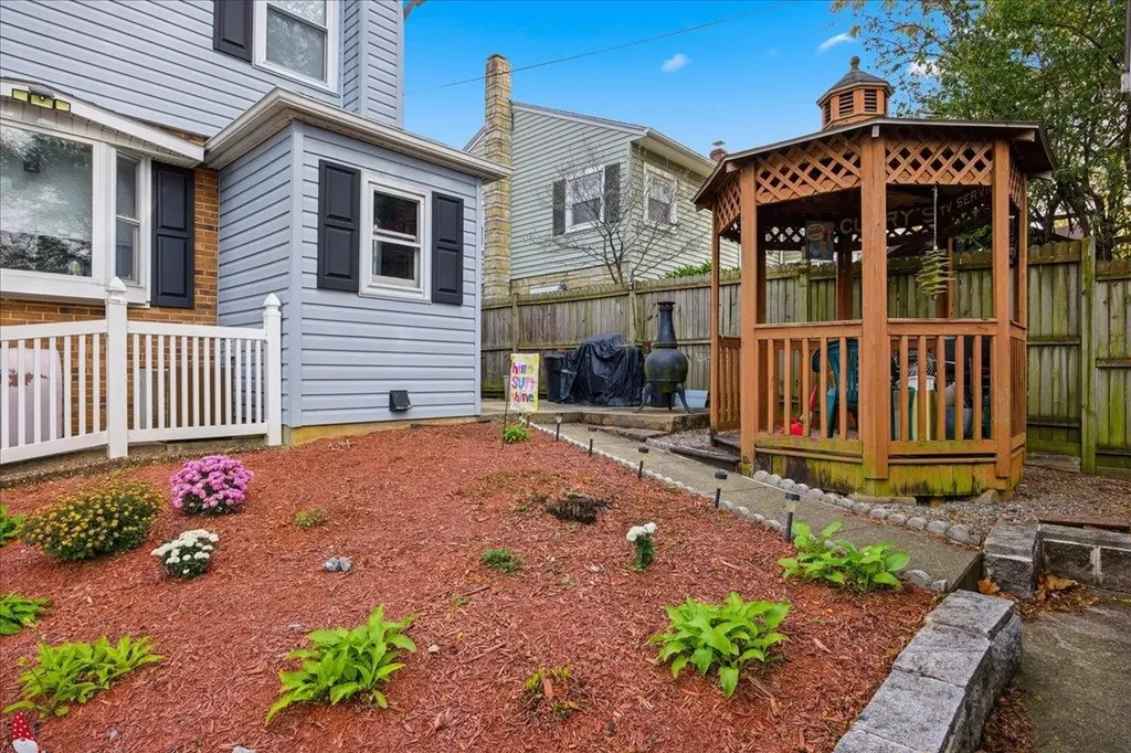 811 Spotswood Drive Harrisonburg VA 22801