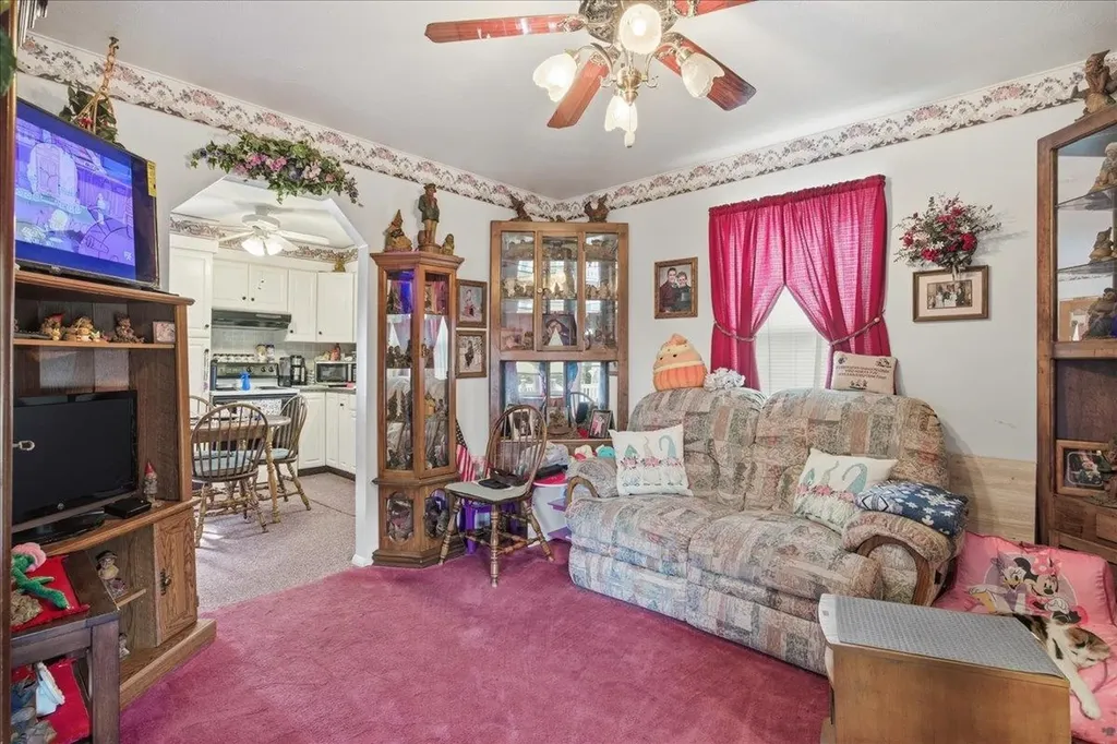 811 Spotswood Drive Harrisonburg VA 22801