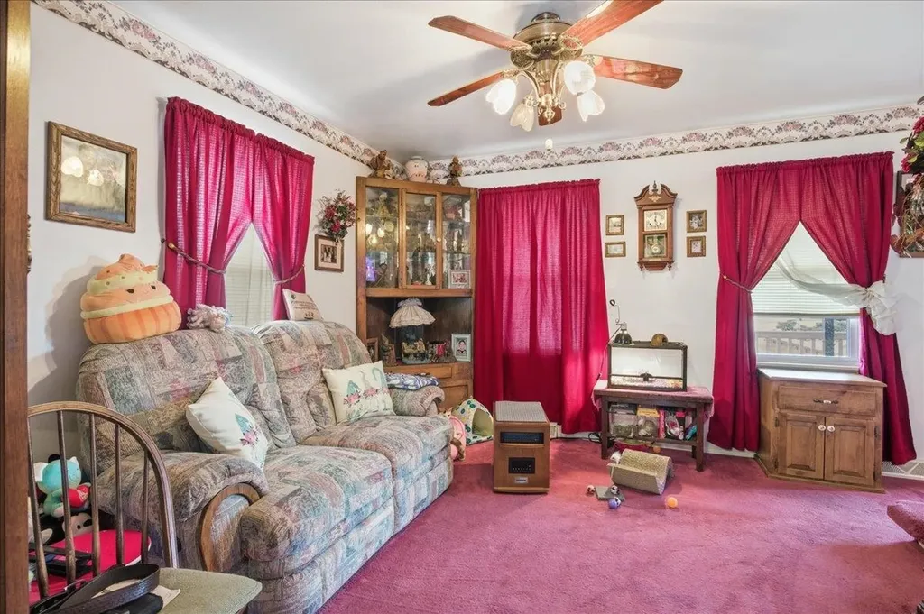 811 Spotswood Drive Harrisonburg VA 22801